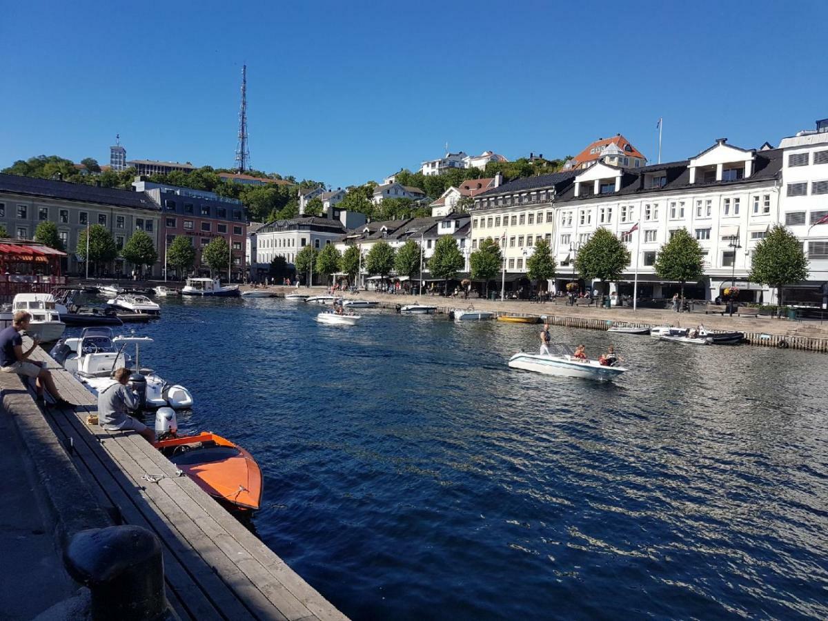 Vesterveien Panorama Arendal Exterior photo